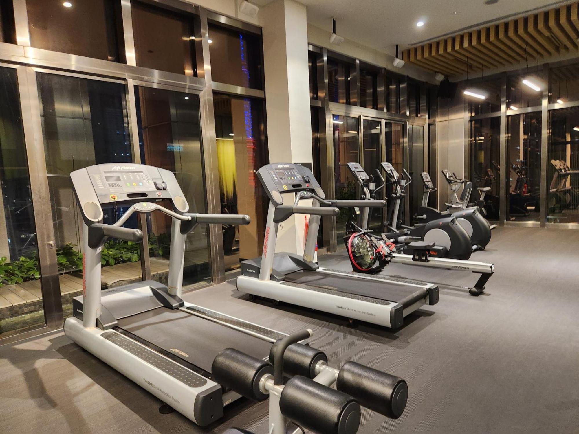 Victoria Home Tropicana The Residence Klcc Bukit Bintang 쿠알라룸푸르 외부 사진
