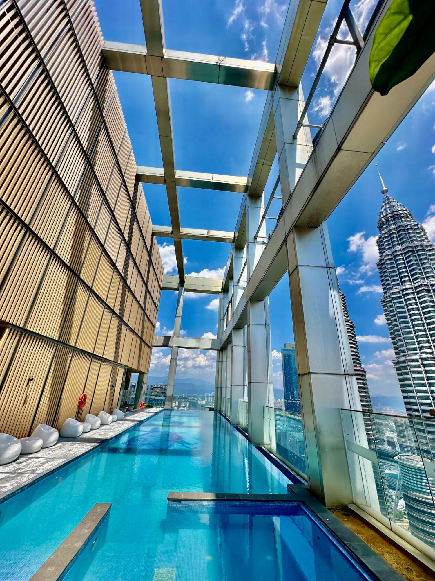 Victoria Home Tropicana The Residence Klcc Bukit Bintang 쿠알라룸푸르 외부 사진