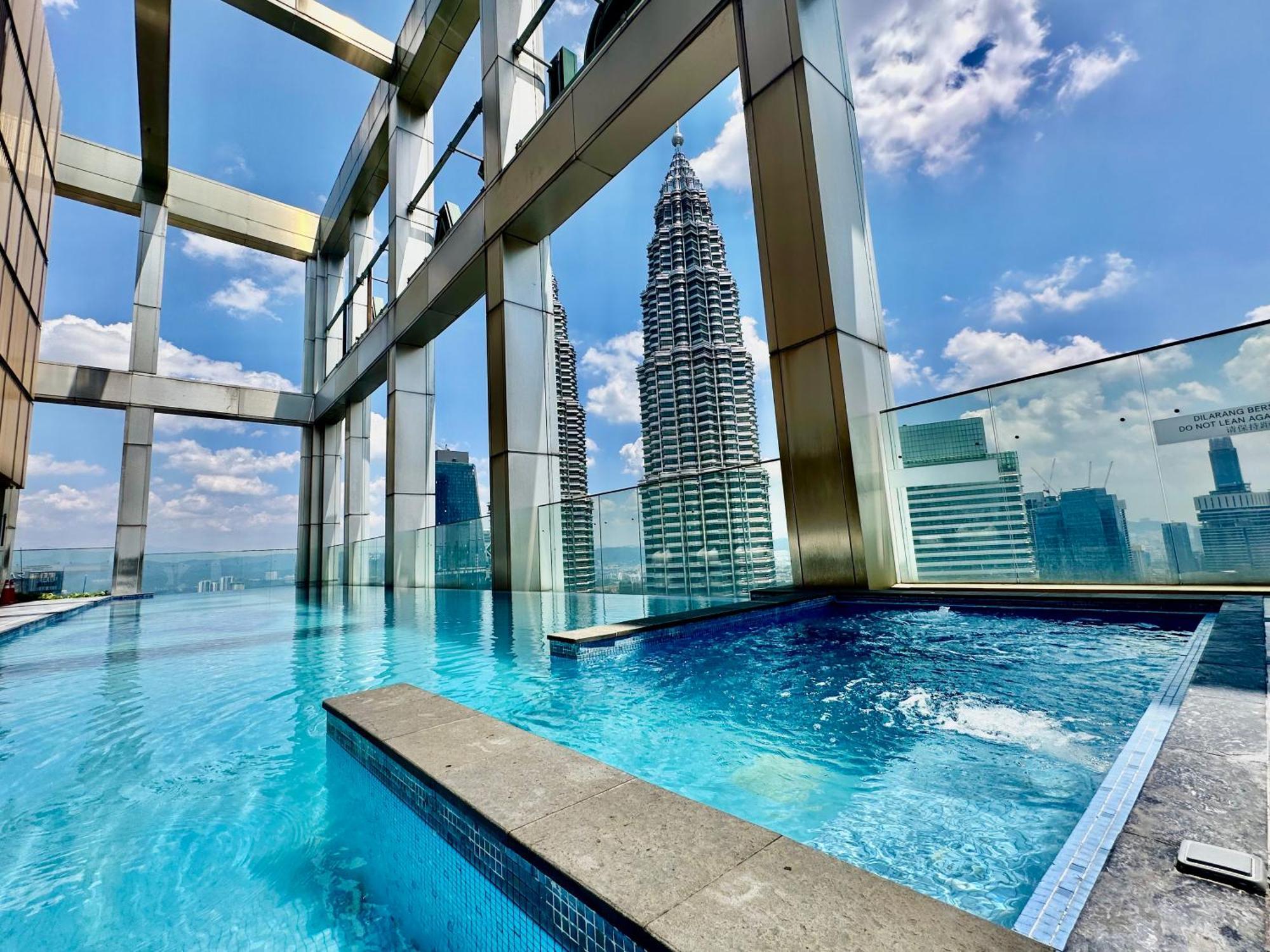 Victoria Home Tropicana The Residence Klcc Bukit Bintang 쿠알라룸푸르 외부 사진