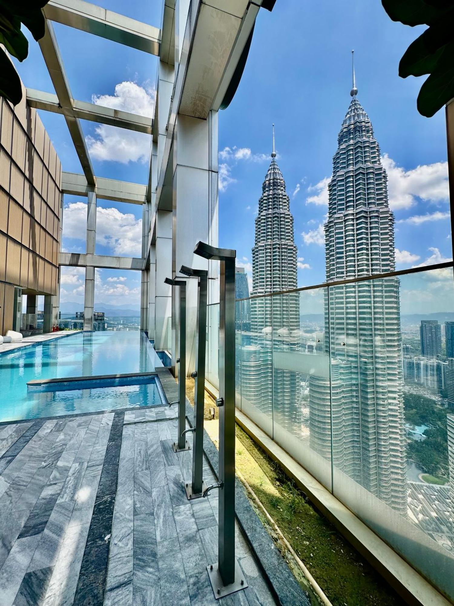 Victoria Home Tropicana The Residence Klcc Bukit Bintang 쿠알라룸푸르 외부 사진