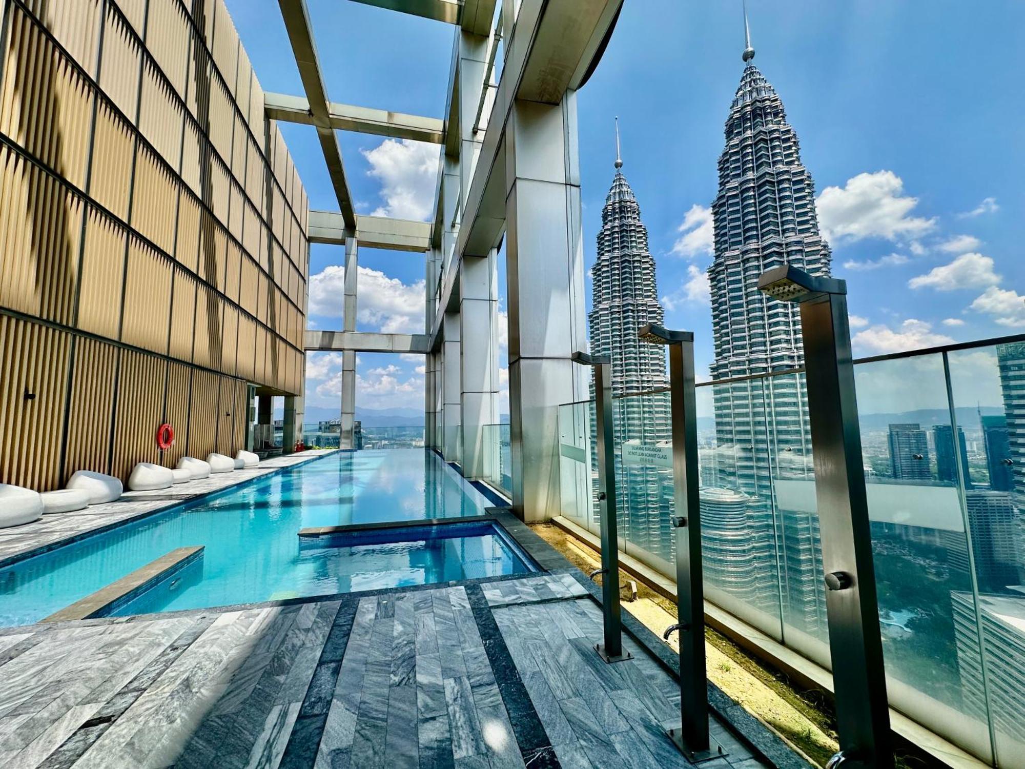 Victoria Home Tropicana The Residence Klcc Bukit Bintang 쿠알라룸푸르 외부 사진