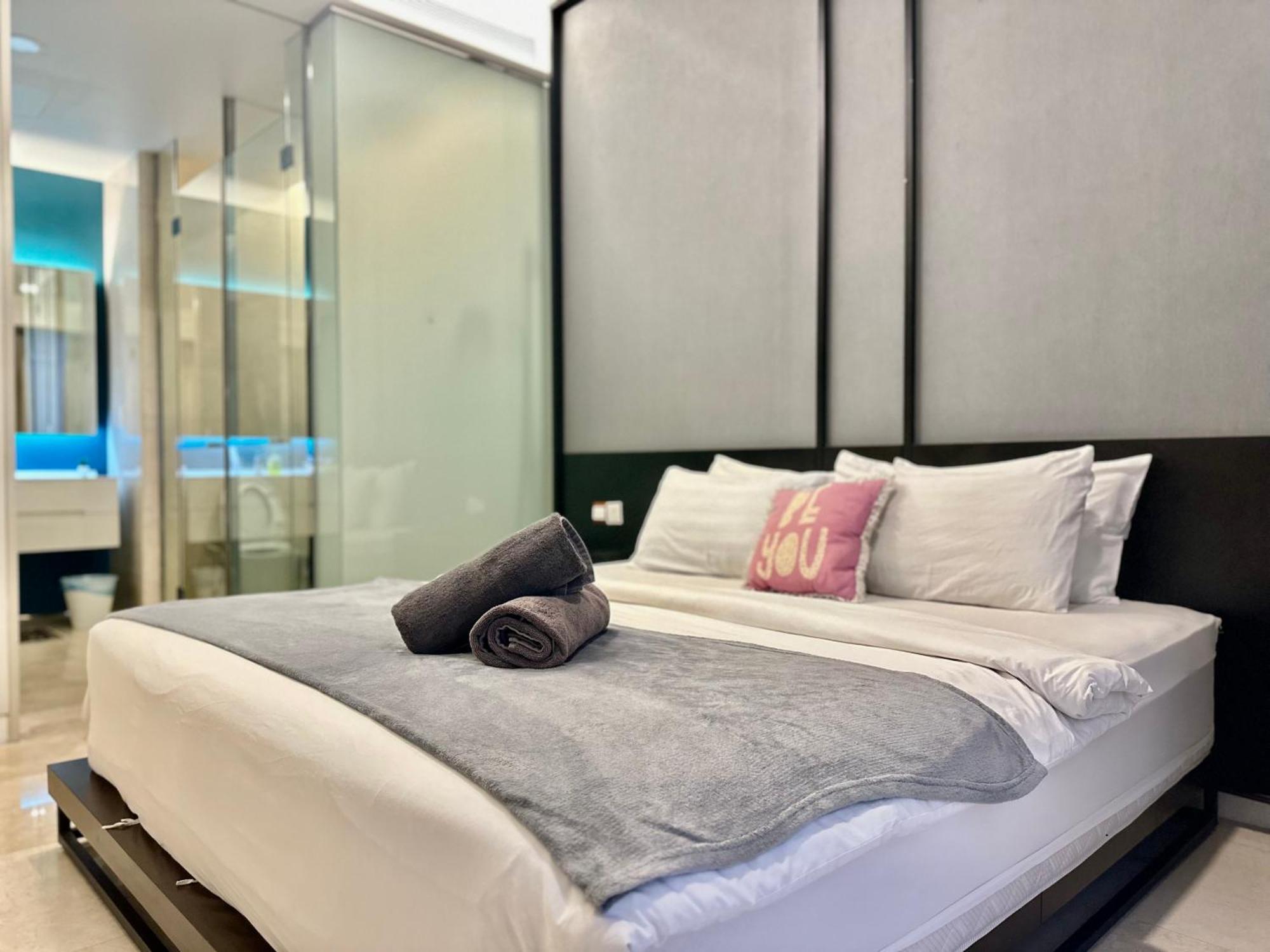 Victoria Home Tropicana The Residence Klcc Bukit Bintang 쿠알라룸푸르 외부 사진